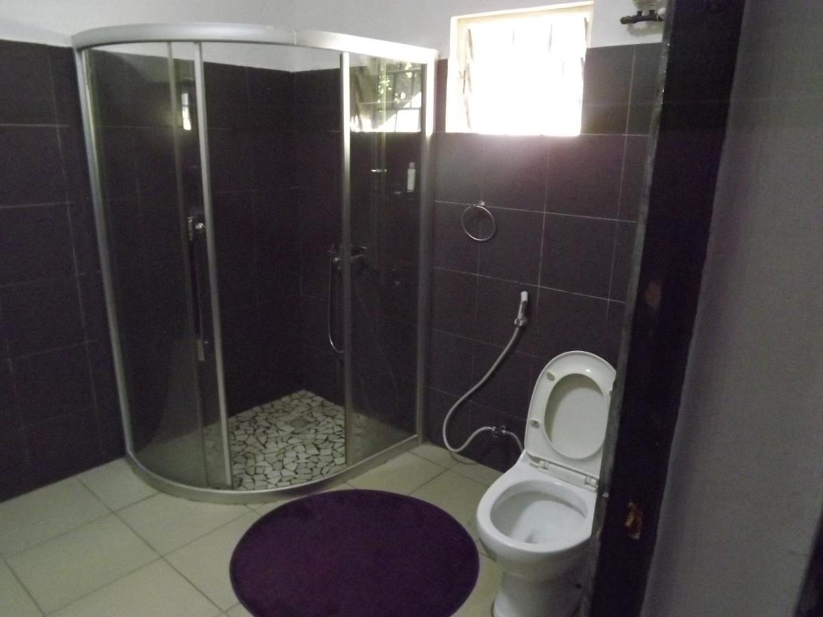 Hotel La Grillade Moroni Kültér fotó